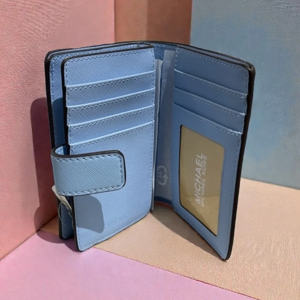 MICHAEL KORS JET SET TRAVEL MEDIUM BIFOLD COIN ZIPPER WALLET LIGHT SKY (NWT)